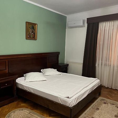 Pensiunea Diana Otel Făgăraş Dış mekan fotoğraf
